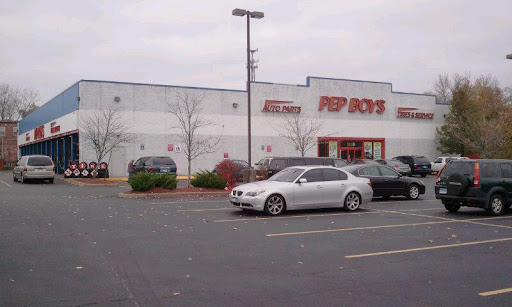 Auto Parts Store «Pep Boys Auto Parts & Service», reviews and photos, 1006 New Britain Ave, West Hartford, CT 06110, USA