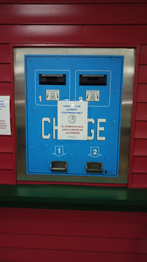 Laundromat «Hillsborough Coin Laundry», reviews and photos, 3016 W Hillsborough Ave, Tampa, FL 33614, USA