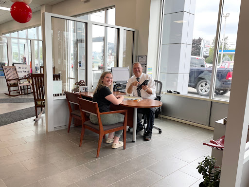 Car Dealer «Northpoint Chrysler Dodge Jeep Ram», reviews and photos, 4441 US-5, Newport, VT 05855, USA