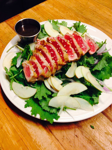 Restaurant «The Axe and Fiddle», reviews and photos, 657 E Main St, Cottage Grove, OR 97424, USA