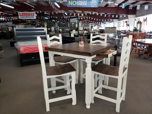 Furniture Store «Furniture & Mattress Discounters», reviews and photos, 424 W Memorial Dr, Dallas, GA 30132, USA