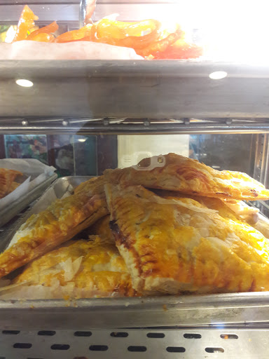 Grocery Store «Supreme Halal Meats & Grocery», reviews and photos, 3076 NJ-27 Suite #2, Franklin Park, NJ 08823, USA