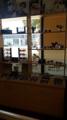 Optician «Chic Optique», reviews and photos, 2228 Wilton Dr, Wilton Manors, FL 33305, USA