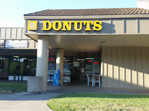 Donut Shop «Daily Donut», reviews and photos, 117 W McKnight Way # B, Grass Valley, CA 95949, USA