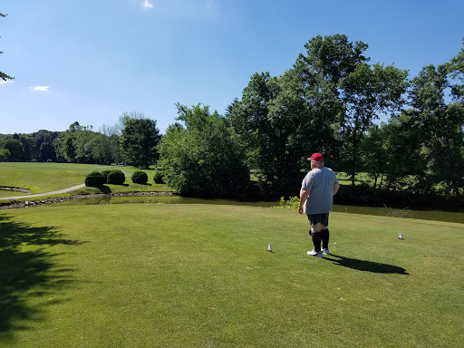 Golf Club «Pines Golf Club & Restaurant», reviews and photos, 1319 N Millborne Rd, Orrville, OH 44667, USA