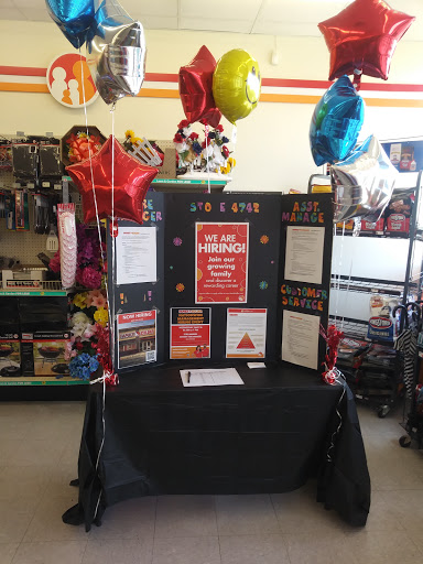 Dollar Store «FAMILY DOLLAR», reviews and photos, 4037 Central Ave NE, Columbia Heights, MN 55421, USA