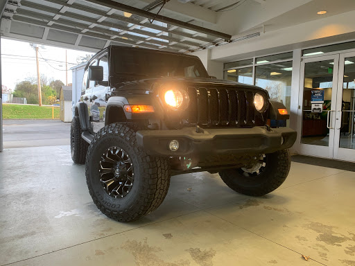 Car Dealer «Lenoir City Chrysler Dodge Jeep Ram», reviews and photos