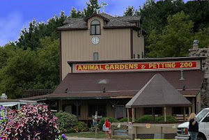 Animal Gardens Petting Zoo