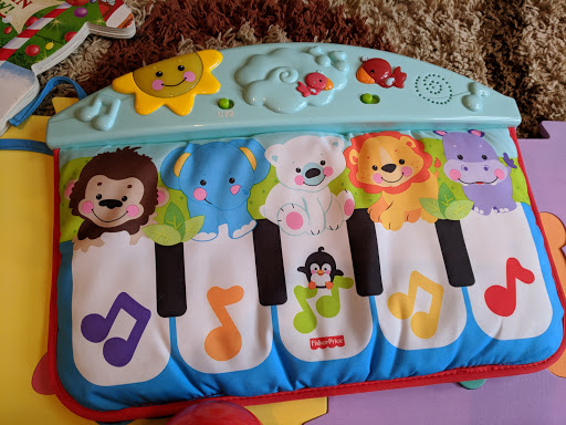 Thrift Store «Village Discount Outlet Store 12», reviews and photos, 4635 N Elston Ave, Chicago, IL 60630, USA