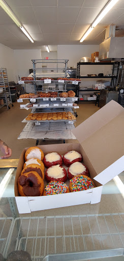 The Donut Stop, 3120 W Clay St, St Charles, MO 63301, USA, 