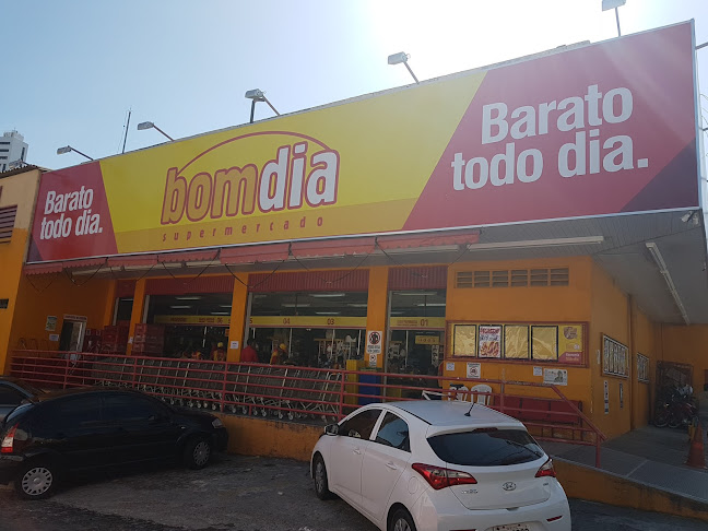 Bom Dia Supermercados