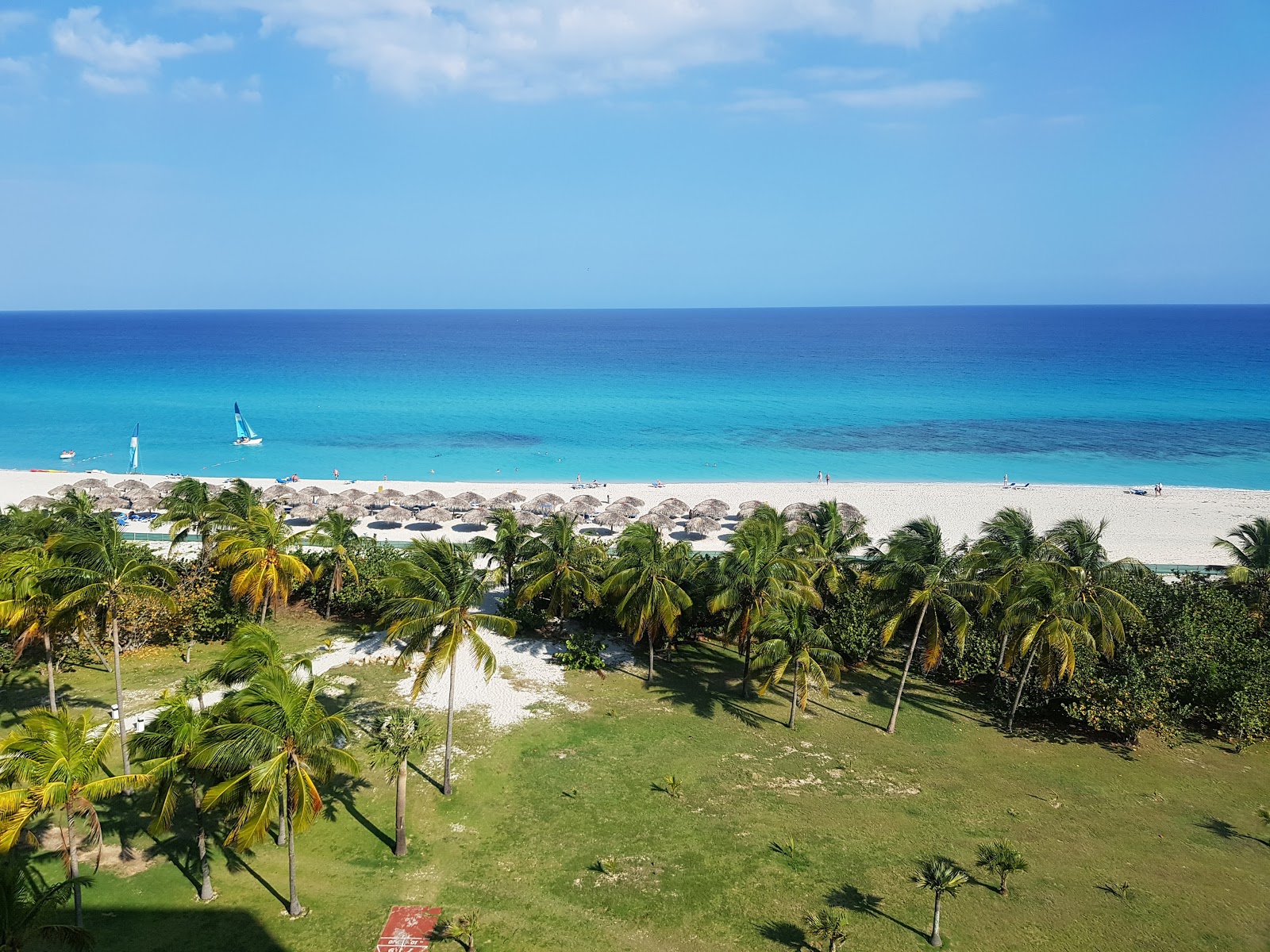 Photo of Varadero beach V with turquoise pure water surface