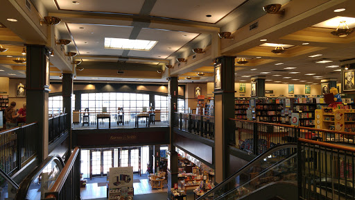 Book Store «Barnes & Noble», reviews and photos, 7881 Edinger Ave, Huntington Beach, CA 92647, USA