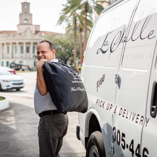 Dry Cleaner «LaSalle Dry Cleaners», reviews and photos, 2341 S Le Jeune Rd, Coral Gables, FL 33134, USA