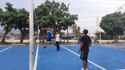 Campo Futball, Boleiball, Basketball