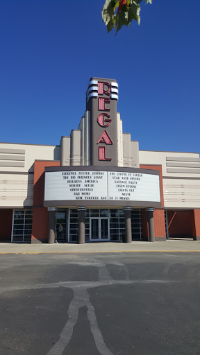 Movie Theater «Regal Cinemas Longston Place 14», reviews and photos, 13317 Meridian E, Puyallup, WA 98373, USA