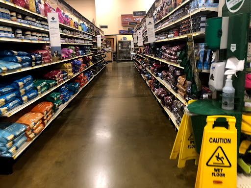 Pet Supply Store «PetSmart», reviews and photos, 1591 Bradley Park Dr, Columbus, GA 31904, USA