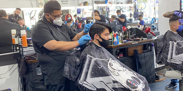 Fades & Blades BarberSHOP, Burbank