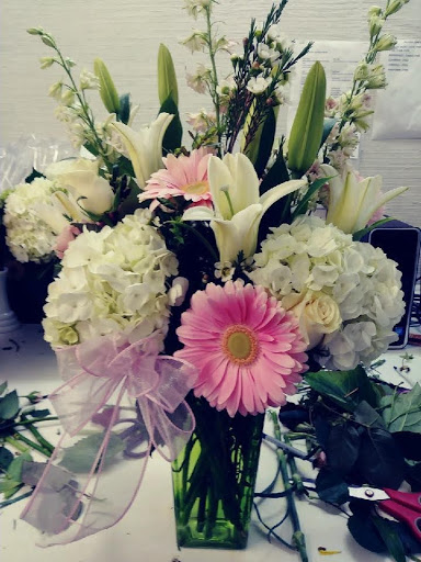 Florist «A Daisy A Day», reviews and photos, 749 Silas Creek Pkwy, Winston-Salem, NC 27127, USA