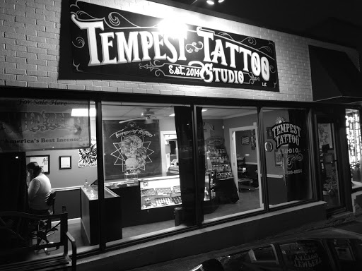 Tattoo Shop «Tempest Tattoo Studio», reviews and photos, 714 E College St, Dickson, TN 37055, USA
