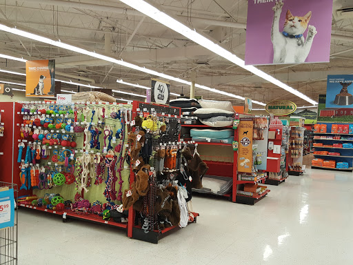 Pet Supply Store «Petco Animal Supplies», reviews and photos, 15790 South La Grange Road, Orland Park, IL 60462, USA