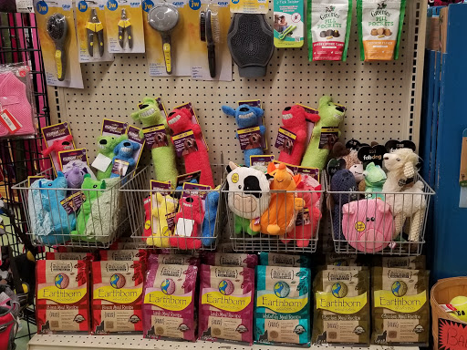 Pet Supply Store «Animal Krackers Inc», reviews and photos, 232 Main St, Gloucester, MA 01930, USA