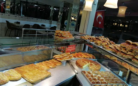 TUNA BÖREK KAHVALTI SANDVİÇ image