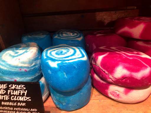 Cosmetics Store «Lush Cosmetics», reviews and photos, 303 Memorial City Way, Houston, TX 77024, USA