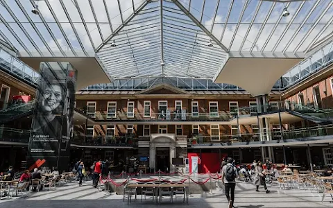 Middlesex University London image