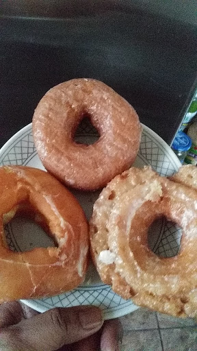 Dessert Shop «Elias Donuts», reviews and photos, 19231 Grand River Ave, Detroit, MI 48223, USA