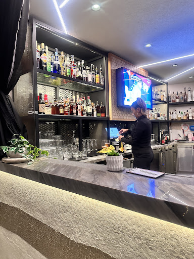 Parkestry Rooftop Bar & Lounge