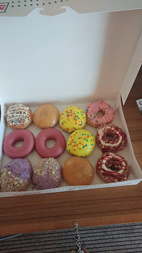 Bakery «Krispy Kreme Doughnuts», reviews and photos, 2600 S Cooper St, Arlington, TX 76015, USA