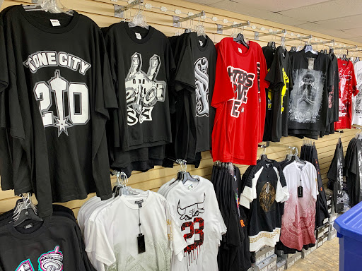 Vaporizer Store «210 Discount Store», reviews and photos, 4906 W Commerce St, San Antonio, TX 78237, USA