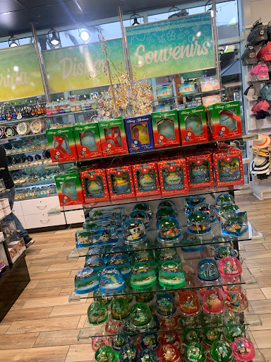 Gift Shop «360 Gifts», reviews and photos, 8375 International Dr, Orlando, FL 32819, USA