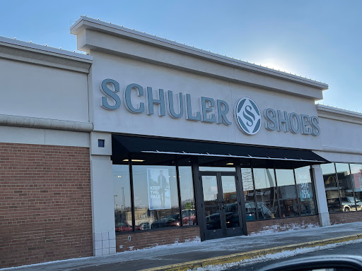 Schuler Shoes, 7993 Southtown Dr, Bloomington, MN 55431, USA, 