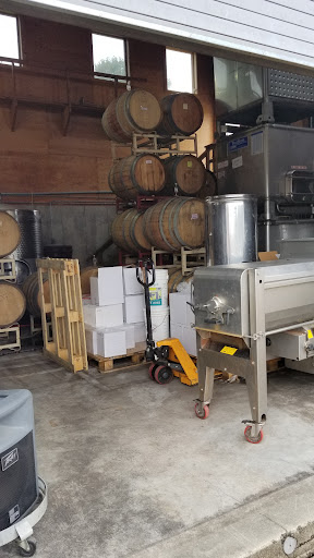 Winery «Running Brook Vineyard & Winery», reviews and photos, 335 Old Fall River Rd, North Dartmouth, MA 02747, USA