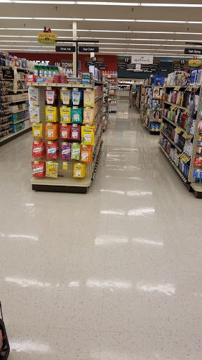 Grocery Store «Ingles Market», reviews and photos, 904 S Main St, Sweetwater, TN 37874, USA