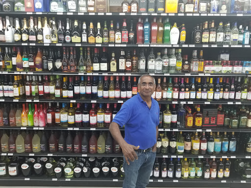 Liquor Store «Homestead Liquors & Bar», reviews and photos, 1700 W 4th St, Piscataway Township, NJ 08854, USA