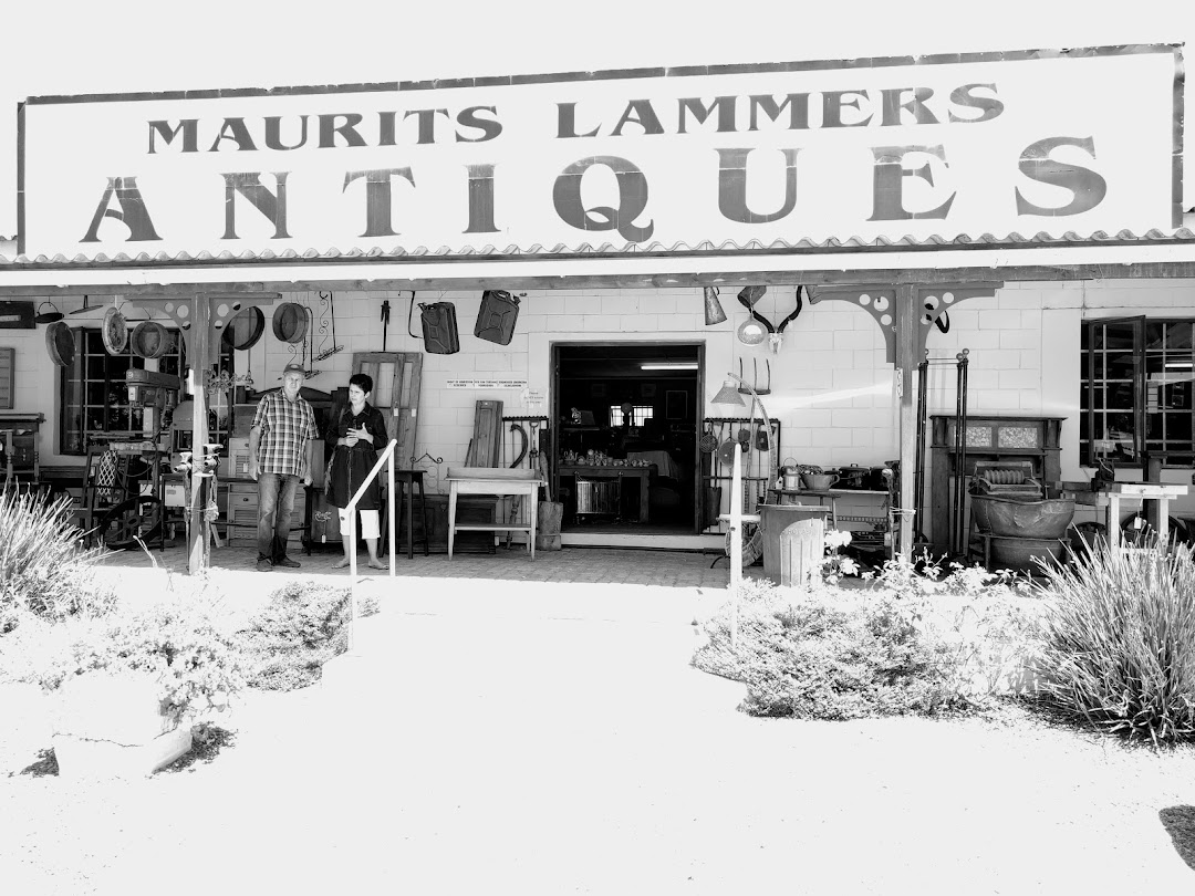Maurits Lammers Antiques