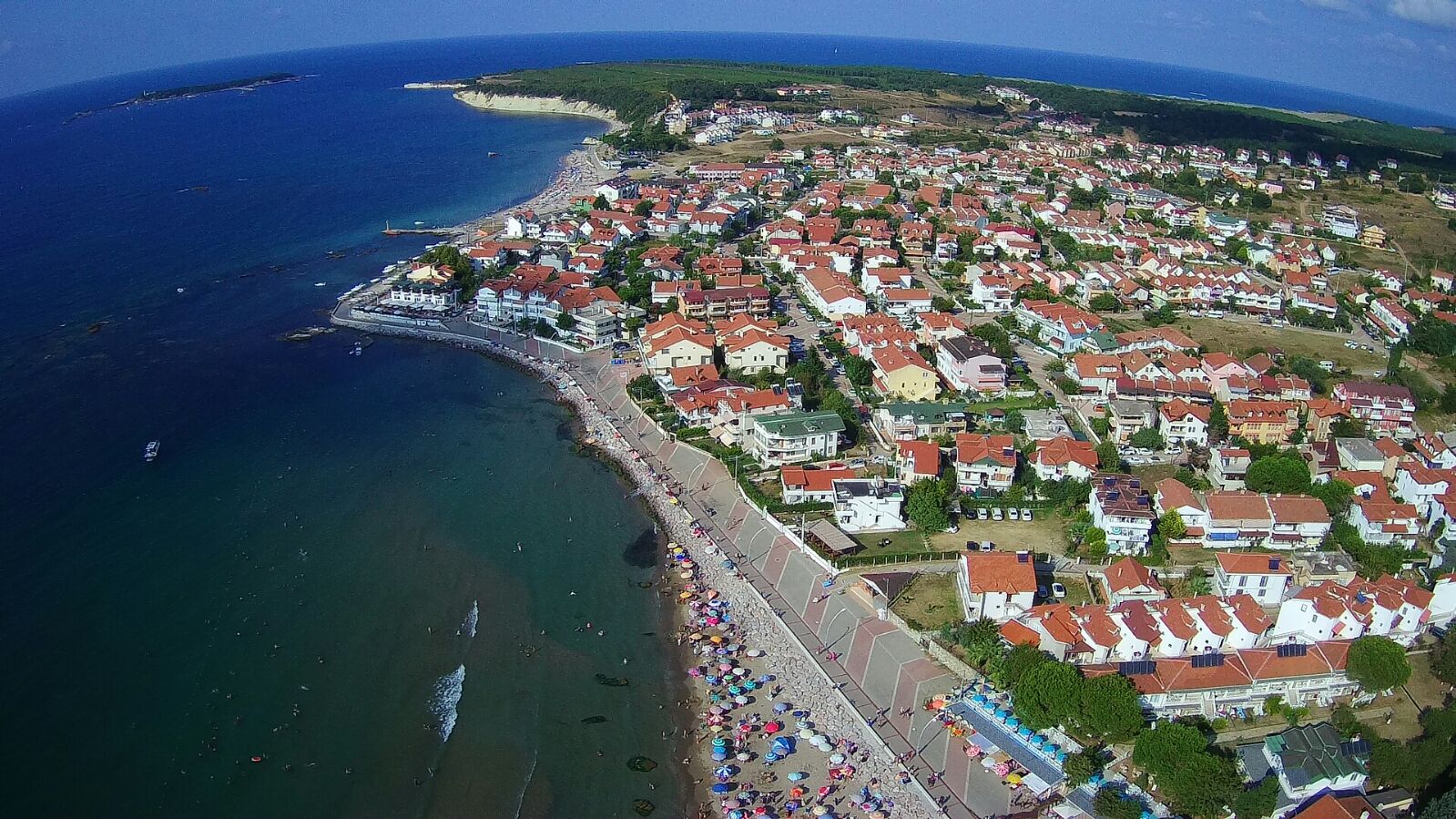 Foto av Cebeci Plaji med lång rak strand