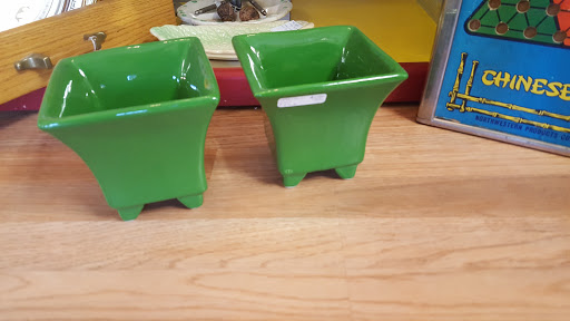 Antique Store «Too Much Stuff Quality Second Hand Treasures», reviews and photos, 1151 Grass Valley Hwy, Auburn, CA 95603, USA