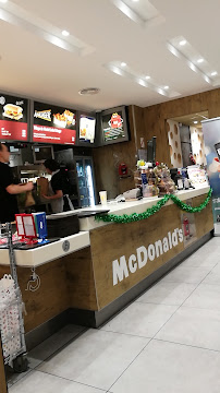 Atmosphère du Restauration rapide McDonald's à Cosne-Cours-sur-Loire - n°16