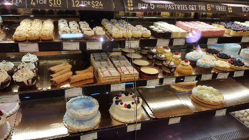 Grocery Store «Whole Foods Market», reviews and photos, 13998 Cedar Rd, University Heights, OH 44118, USA