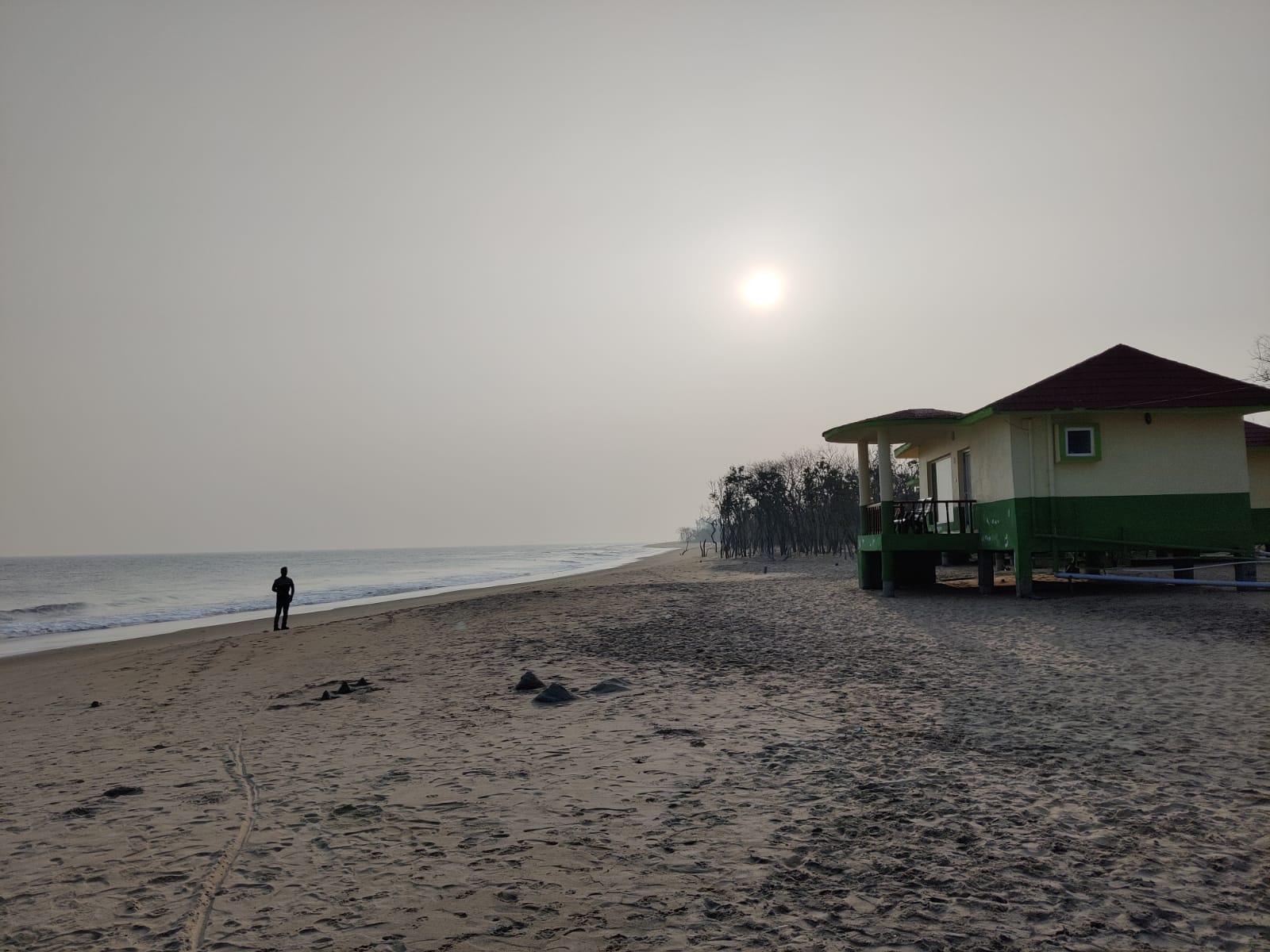 Foto von Habalikhati Nature Beach mit lange, gerade küste