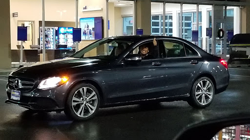 Used Car Dealer «CarMax», reviews and photos, 21317 WA-99, Lynnwood, WA 98036, USA