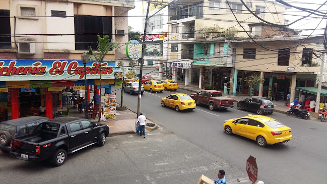 Quevedo Calle bolívar #200 y, Segunda, Quevedo 120302, Ecuador