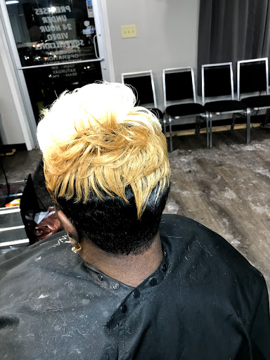 Hair Salon «Unique-N-Favor Black Hair Salon», reviews and photos, 3844 N College Ave, Indianapolis, IN 46205, USA