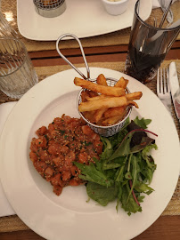 Steak tartare du Restaurant de spécialités à base de poisson-pêcheur Au Doyen à Marseille4:00PM - n°11