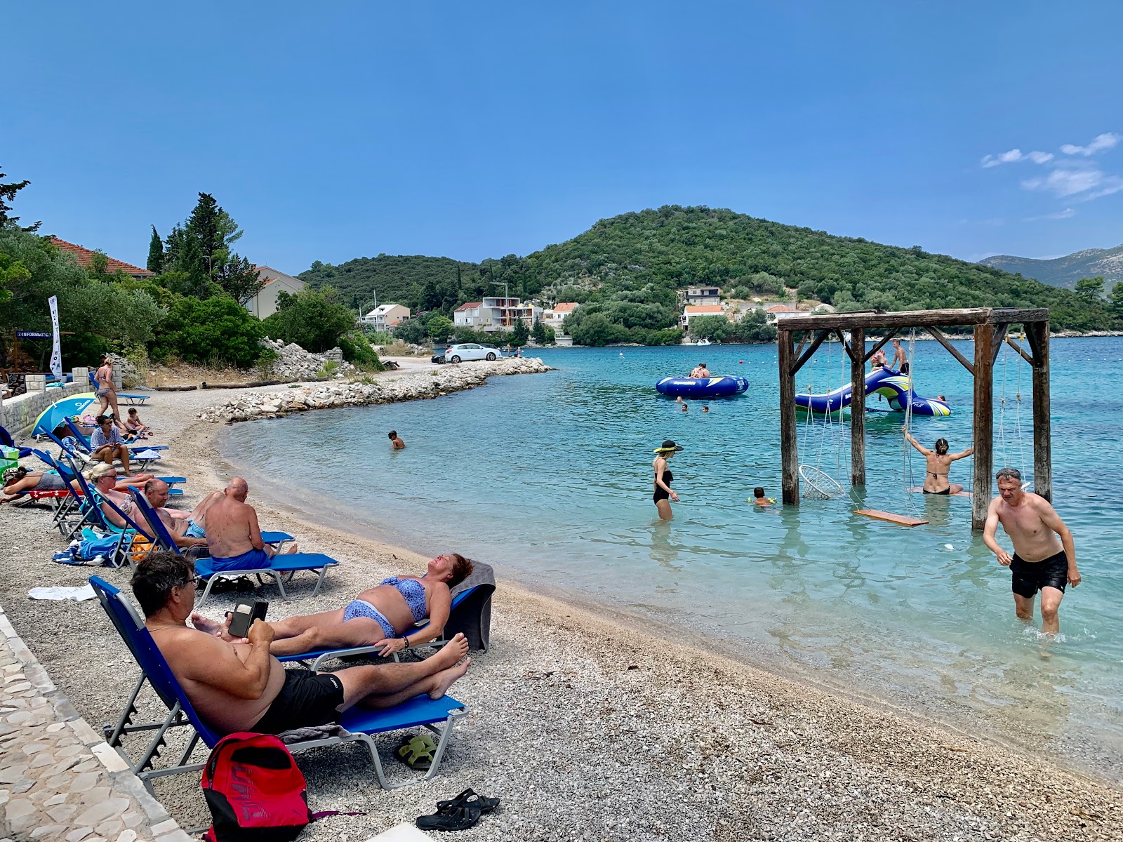 Foto af Zrnovo II beach med høj niveau af renlighed