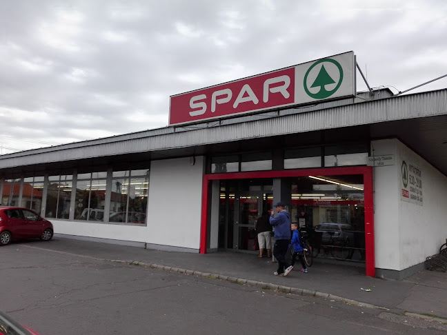 Hozzászólások és értékelések az SPAR szupermarket-ról